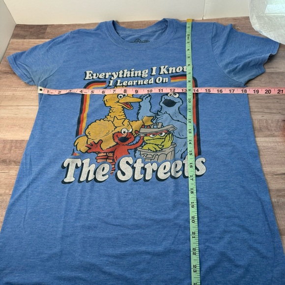 Sesame Street graphic retro look shirt, loose fit small (34/36) *w106 - Picture 7 of 8